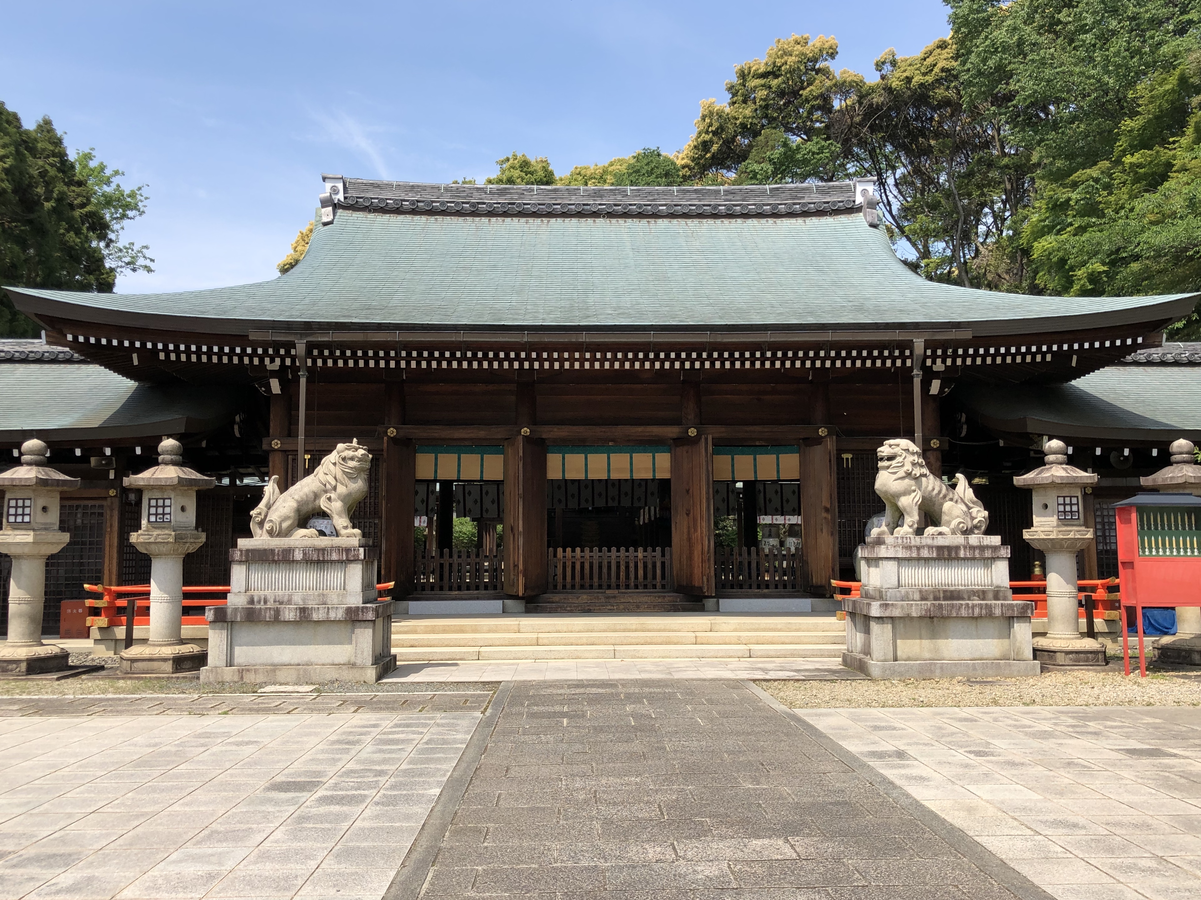 京都霊山護国神社へ かむいの沼